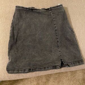 Selling because haven’t worn in a while

Size 00